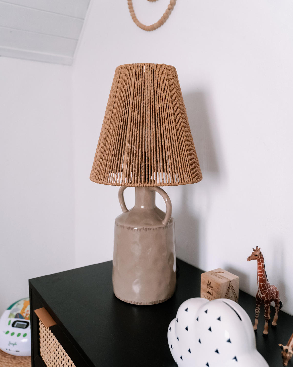 STOLNÍ SVÍTIDLO Béžové Larissos - béžová, keramika (24/24/51cm) - Beliani