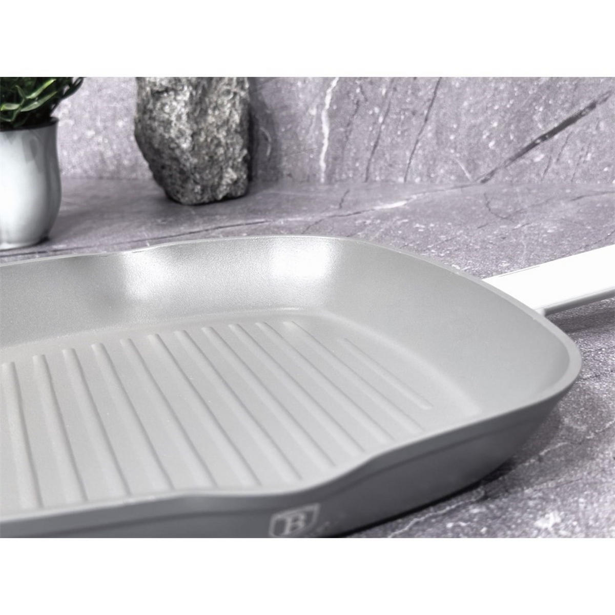 GRILLPFANNE Grau 28/28/4.1 cm 35548 - Grau, Kunststoff (28cm) - Berlinger Haus