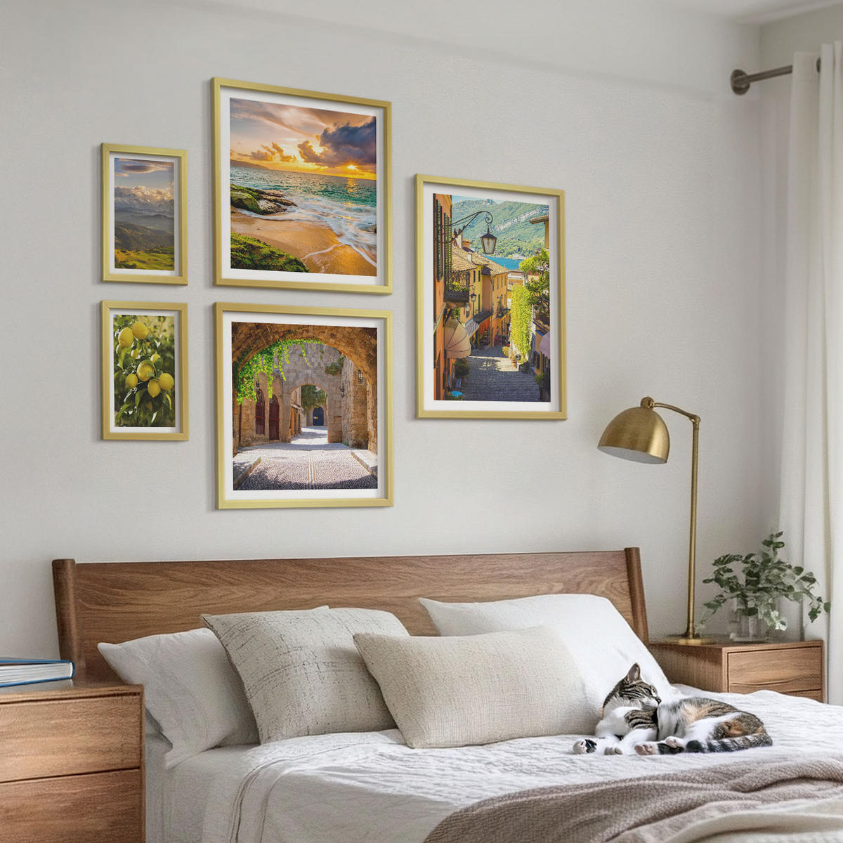 BILDER SET 5er Set - 50x50 cm & 20x30 cm & 40x60 cm Goldrahmen - Malerische Straßen am Meer, Strand - Goldfarben, Kunststoff (40/60cm) - TULUP