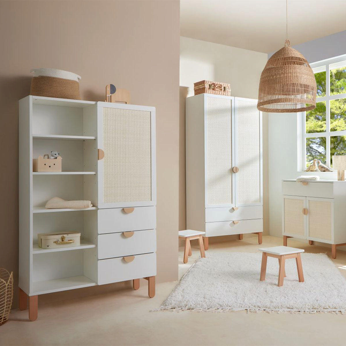BÜCHERREGAL Laurie Weiß und Holz - Weiß, Holzwerkstoff (90/150/32.5cm) - Petits-meubles