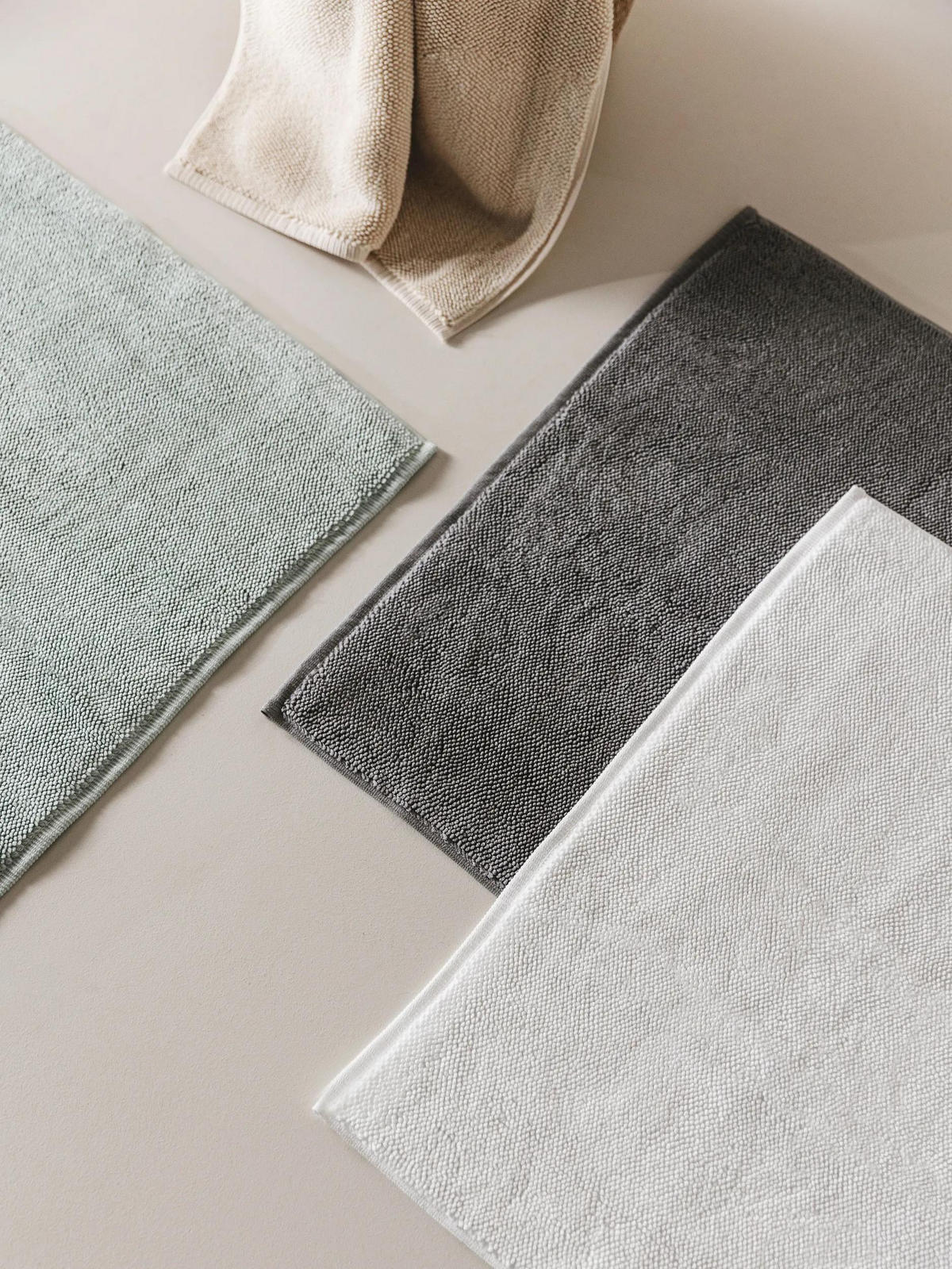 BADEMATTE Ole Anthrazit 70x120 cm - Anthrazit, Naturmaterialien/Textil (70/120cm) - benuta Nest