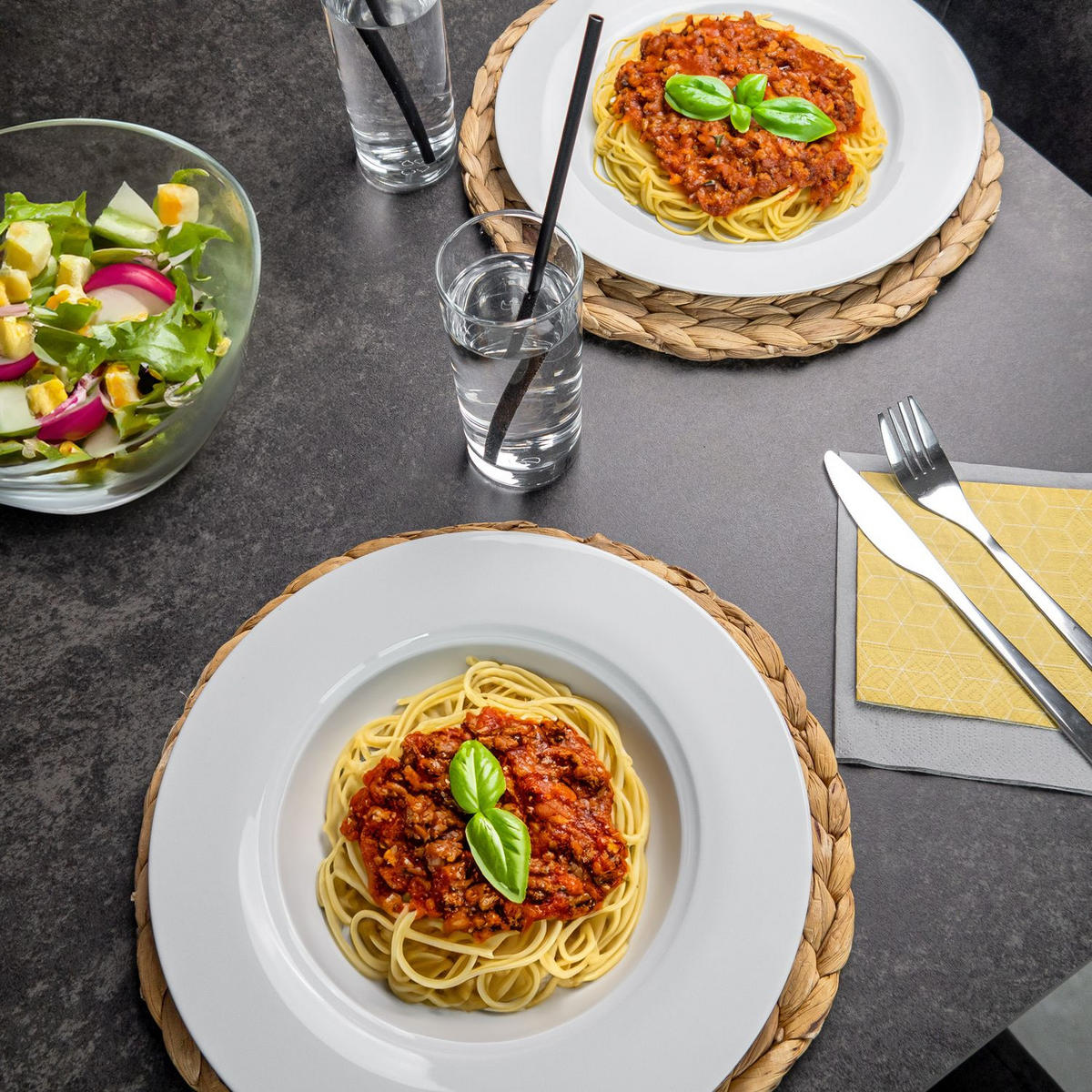 PLATZSET Untersetzer 30 cm - Naturfarben, Naturmaterialien (30/30/7cm) - Intirilife