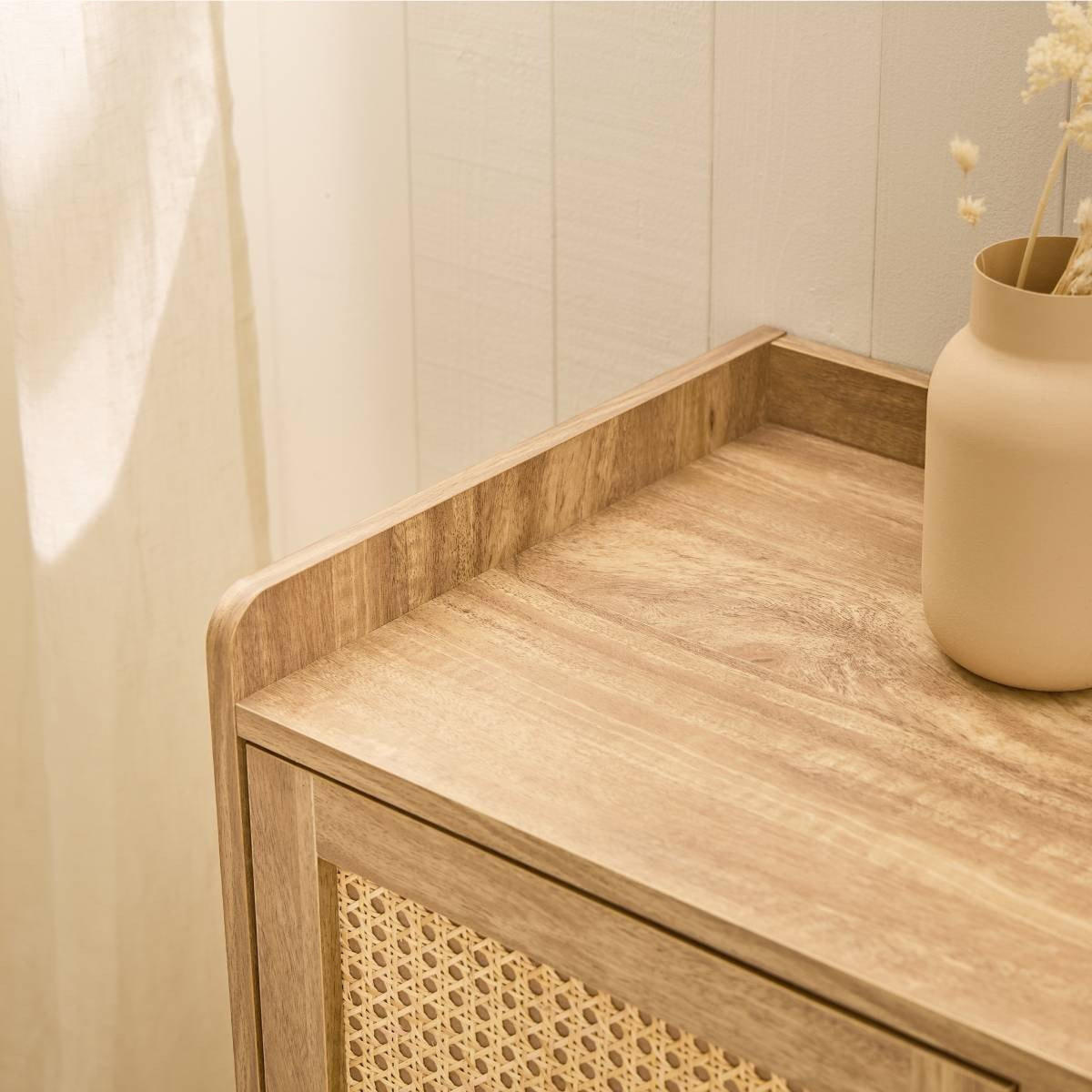 KOMMODE mit 1 Tür und 3 SchubladenRattanfronten und Holzfüßen 39/79,5/80 cm - Apfelbaumfarben, Holzwerkstoff (39/79.5/80cm) - Calicosy