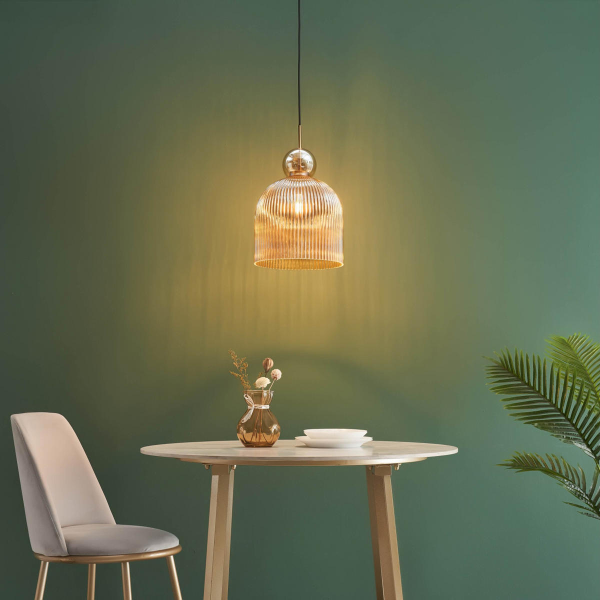 HÄNGELEUCHTE Ysolde, Bernstein und Messing, 25cm - Goldfarben, Glas (25/25/25cm) - KOSILUM