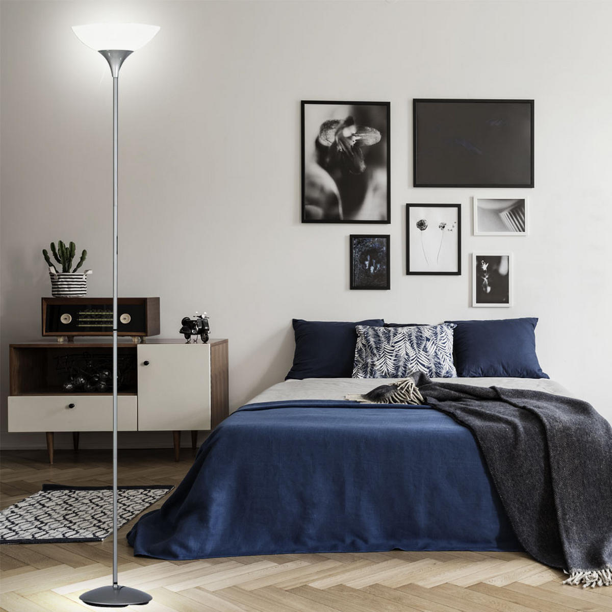 LED STEHLEUCHTE DEZWO Silber Metall - Silberfarben, Metall (28/28/180cm)