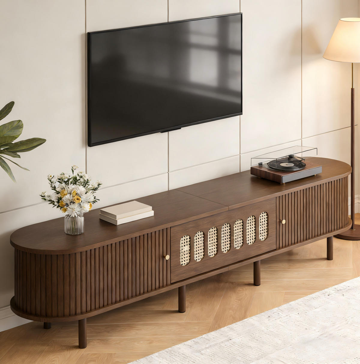 TV skrinka 180/40/40 cm tmavý orech z MDF s ratanovým vzhľadom a roletovými dvierkami - hnedá, kompozitné drevo (180/40/40cm) - OKWISH