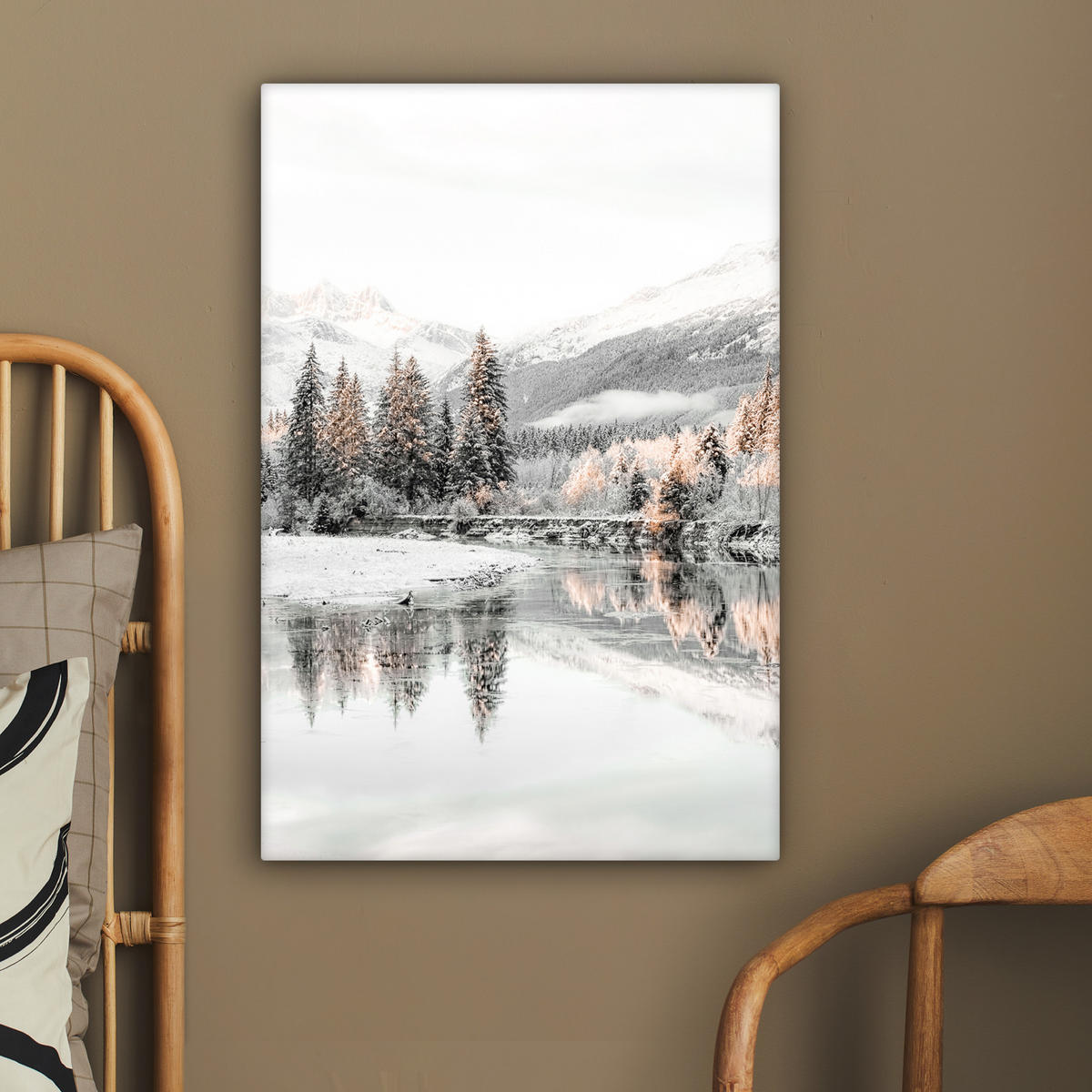 LEINWANDBILD Natur - Winter - Bäume - Berge - Schnee 40x60 cm - Weiß Hochglanz, Textil (40/60cm) - MuchoWow