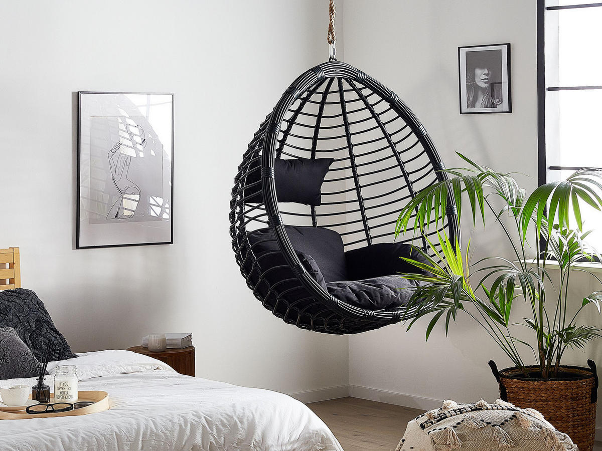 HÄNGESESSEL PE Rattan schwarz 106 cm Tollo - Schwarz, Kunststoff (106/116/74cm) - Beliani