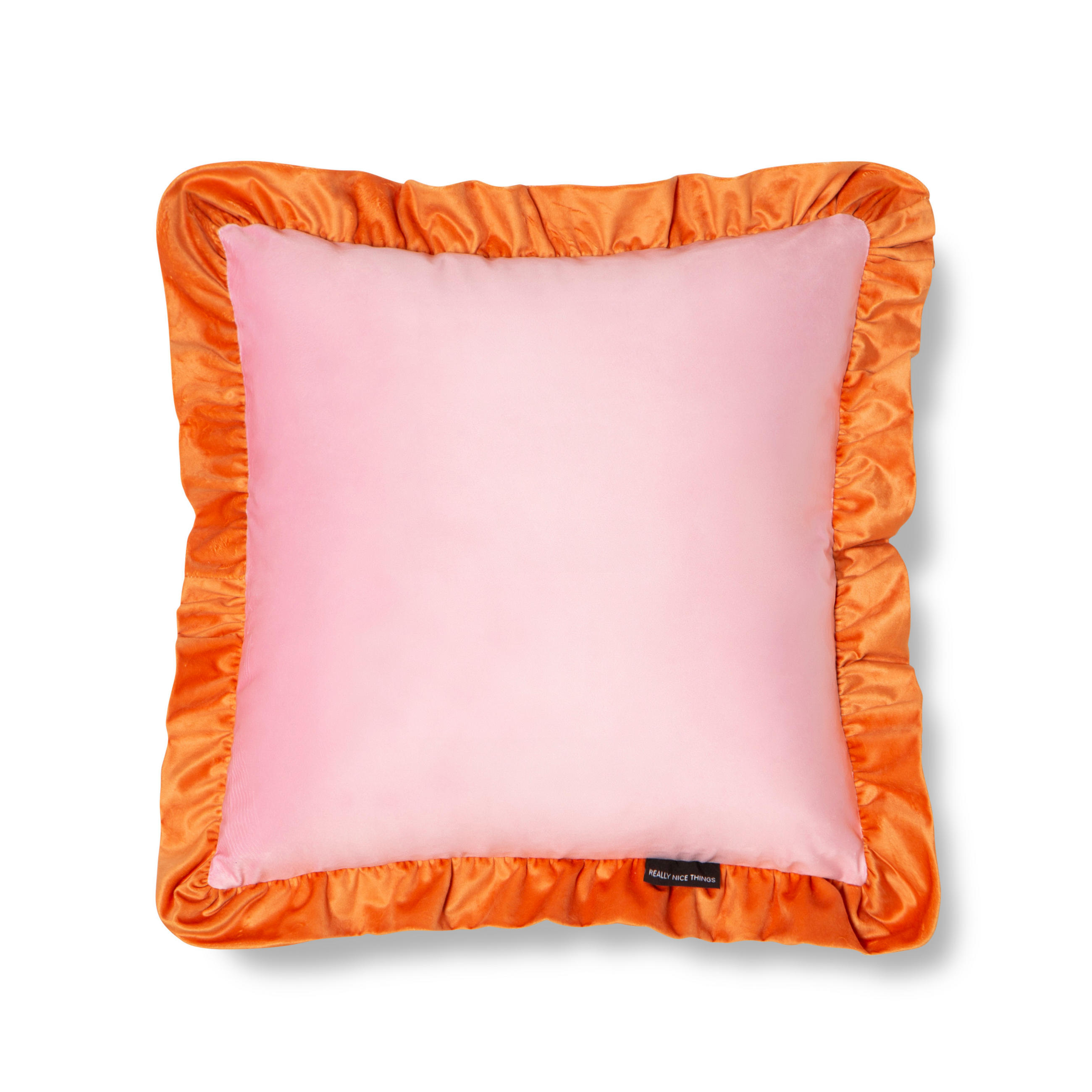 KISSEN aus bedrucktem Samt mit plissiertem Volant, orange und rosa RUFFLE - Orange/Rosa, Textil (55/55cm) - RNT By Really Nice Things