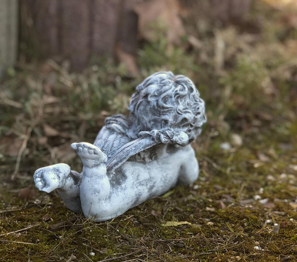 STEINFIGUR liegender Engel Grabschmuck frostfest wetterfest - Grau, Stein (8/13/19cm) - stoneandstyle