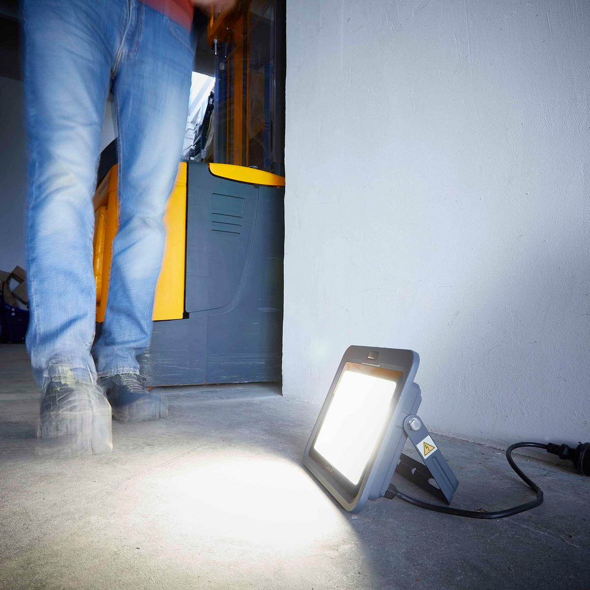 LED-FLUTER - 100W mit Bewegungsmelder für Außenbereich und Carport - Weiß, Kunststoff (26.4/6.4/24.8cm) - Northpoint