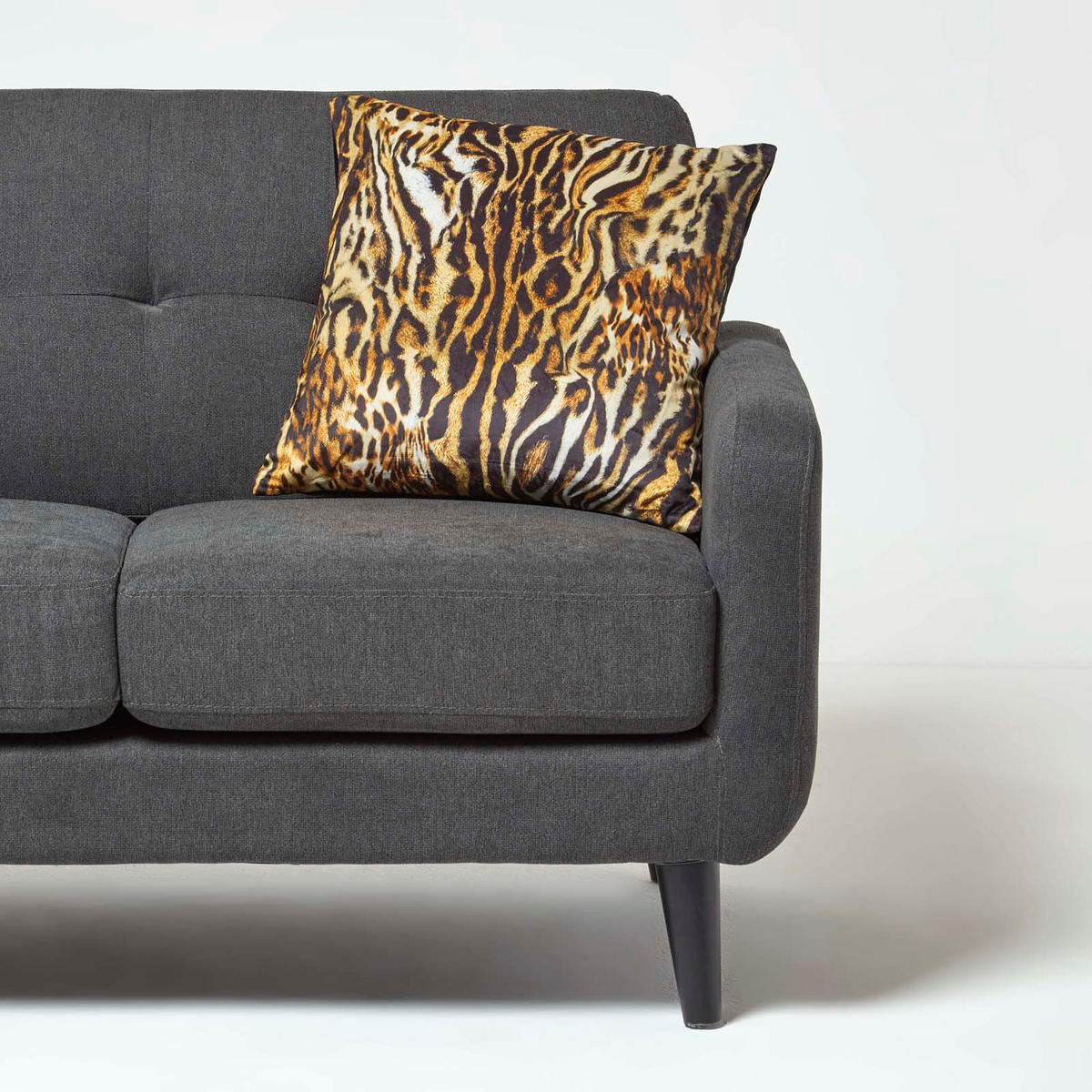 KISSENHÜLLE Tiger – Samt schwarz-gold 46/46 cm - Schwarz, Textil (46/46cm) - Homescapes