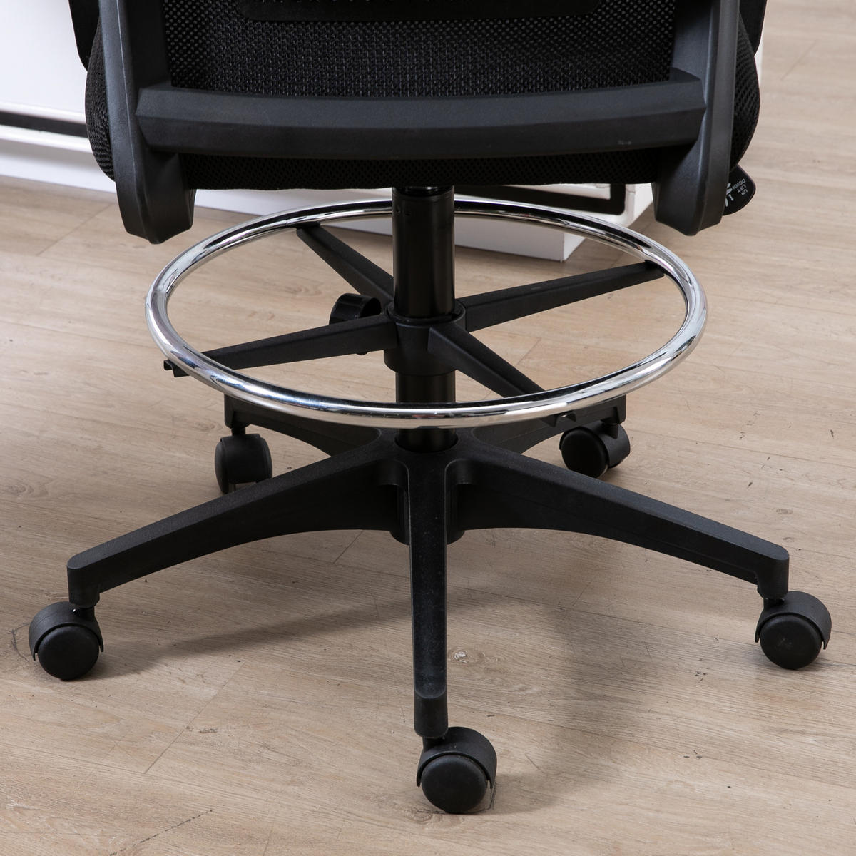 BÜROSTUHL, Höhenverstellbarer Schreibtischstuhl mit Fußablage, Netz-Rückenlehne, rollbar, Kunststoff, Schwarz - Schwarz, Textil (59/124/64cm)