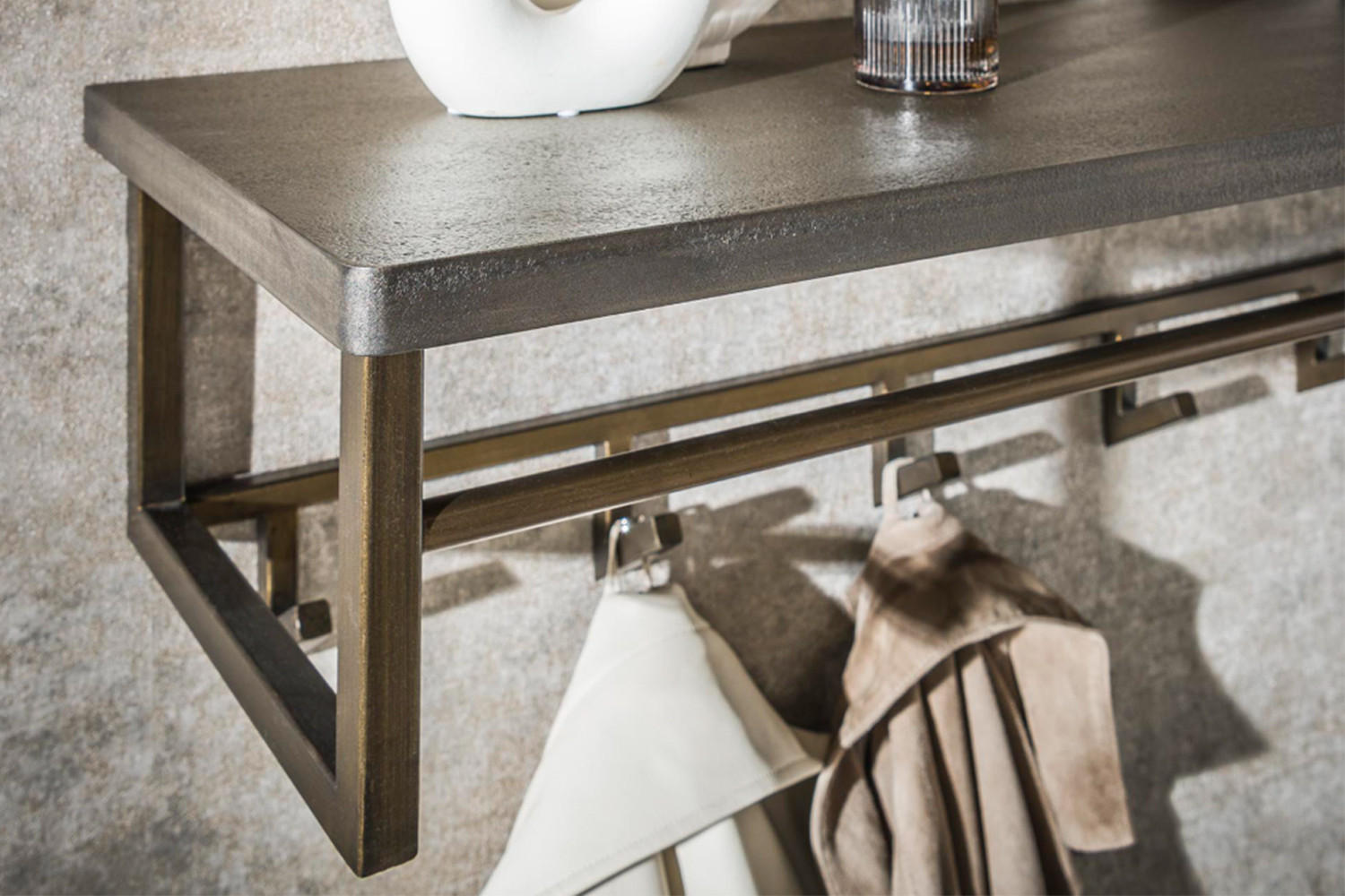 GARDEROBE AUREA Bronze Metall - Bronzefarben, Metall (100/26/33cm) - KAWOLA