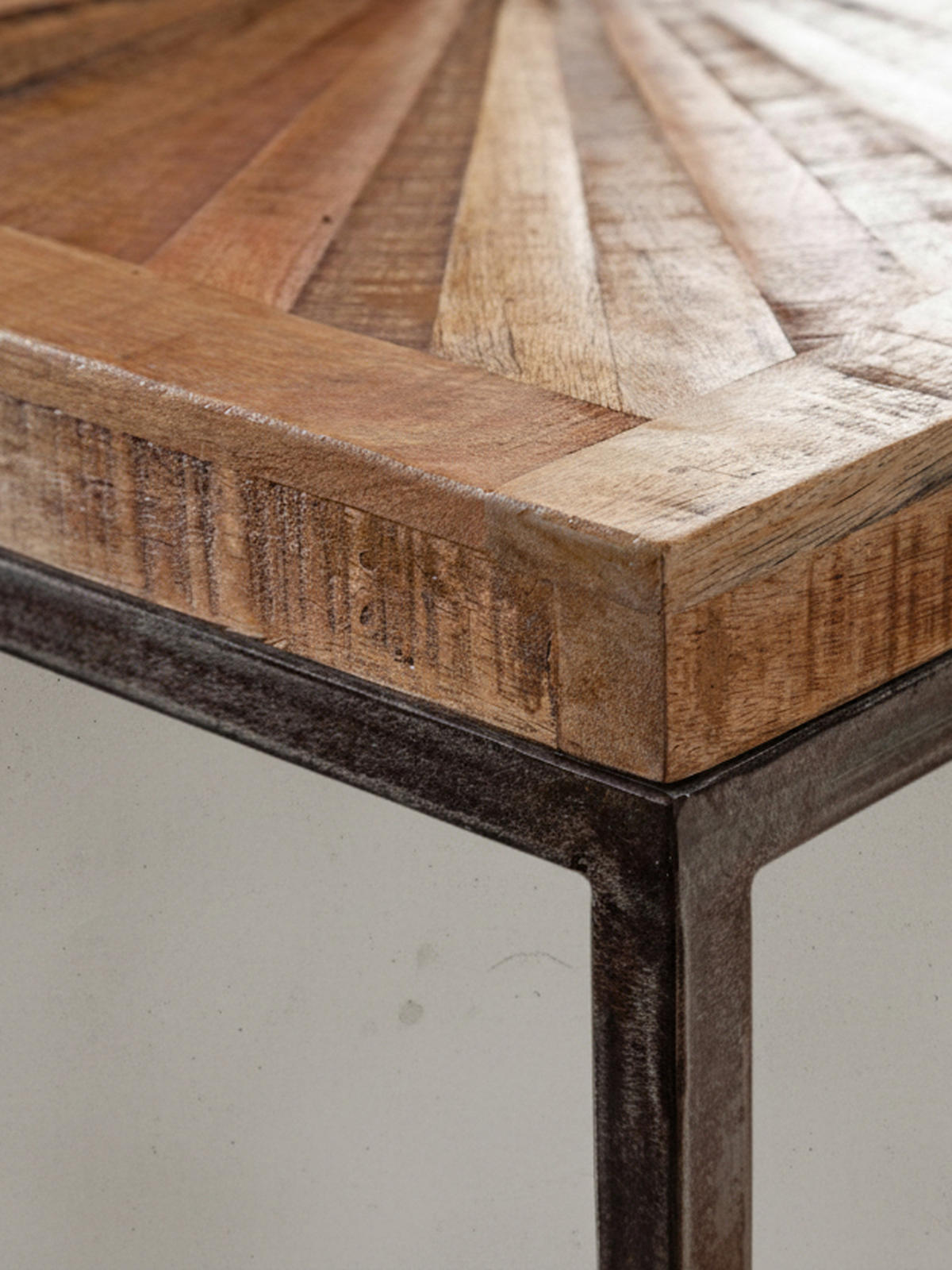 COUCHTISCH Mangoholz Modernes Design Große Ablagefläche Stabile Beine - Schwarz/Braun, Holz/Metall (55/55/40cm) - KADIMA DESIGN