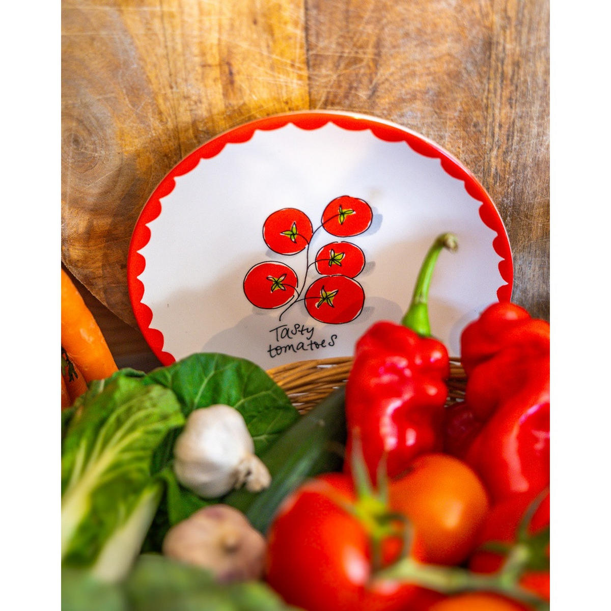 FRÜHSTÜCKSTELLER Tasty Tomatoes in Rot - 22cm - Multicolor, Keramik (21.8/21.8/2.5cm) - Blond Amsterdam