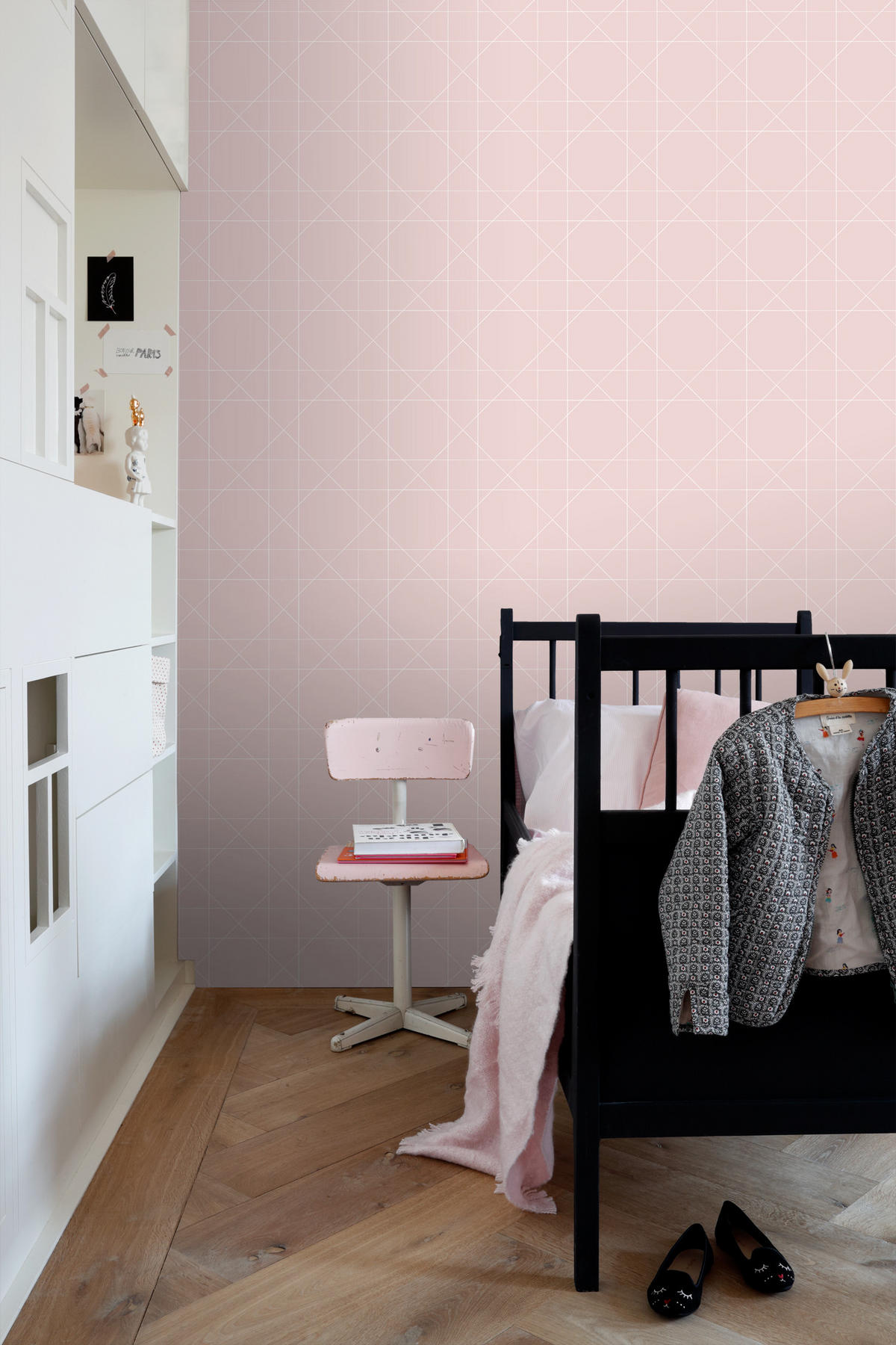 TAPETE grafische Linien 53 cm x 10.05 m - Pink, Papier (53/1000cm) - ESTAhome