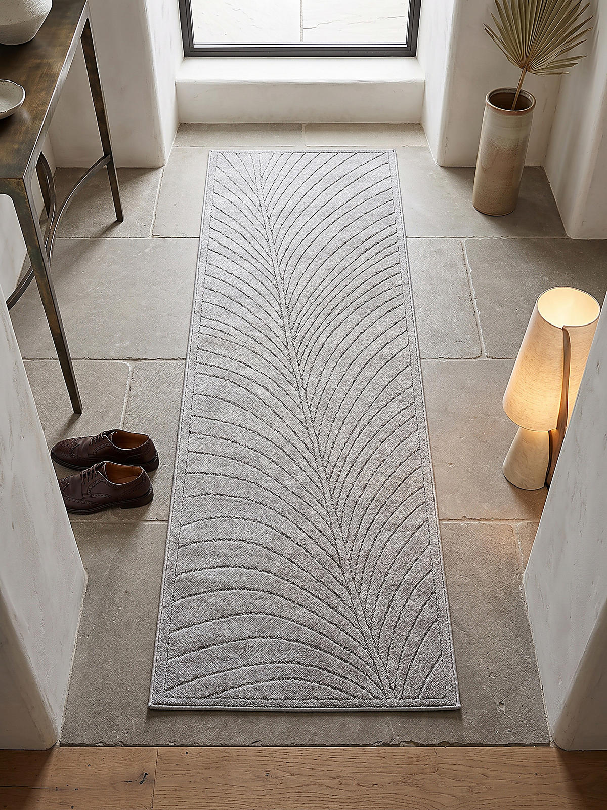 LÄUFER Outdoor, Fußbodenheizung-geeignet, mit Blattmotiv, aus Polypropylen, ENGADIN in Silbergrau, 80 x 150 cm - Grau, Textil (80/150cm) - KADIMA DESIGN