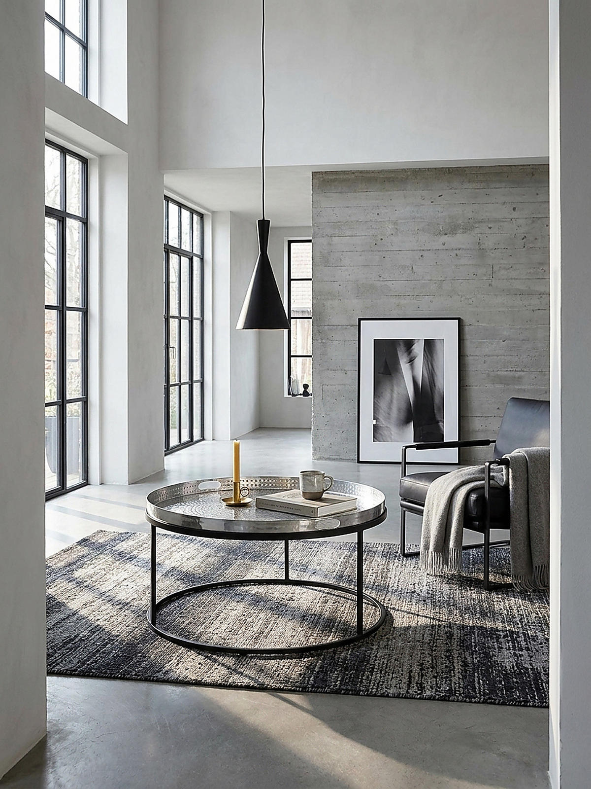 COUCHTISCH mit Hammerschlag-Struktur, abnehmbares Tablett, aus Aluminium und Eisen, Silber 62x62x36 cm - Silberfarben/Schwarz, Metall (62/62/36cm) - KADIMA DESIGN