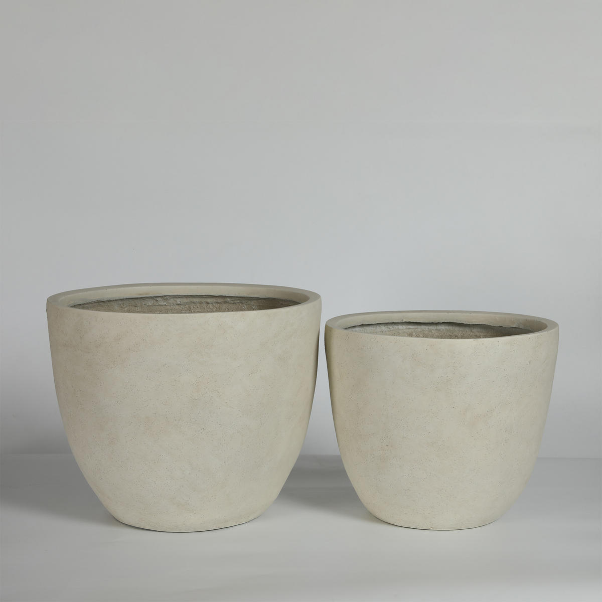 BLUMENTOPF Ø 45/38 cm Weiß mit Abflusslöcher (2 Stück) - Weiß, Naturmaterialen (37.8/32.2cm) - Oxeza