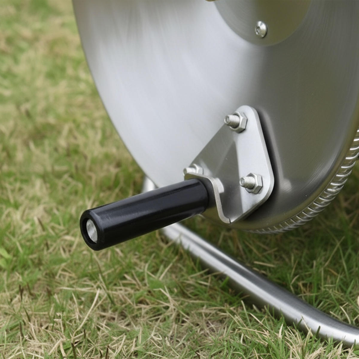 SCHLAUCHTROMMEL - Silberfarben, Metall (22/36/27.5cm) - Relaxdays