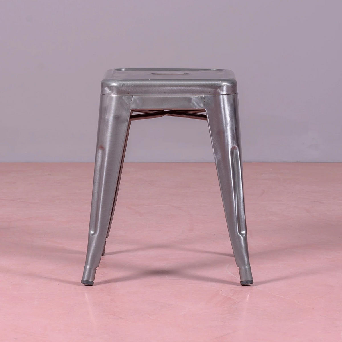 HOCKER Metall Alufarben - Alufarben, Metall (37/46/37cm) - Nest Dream