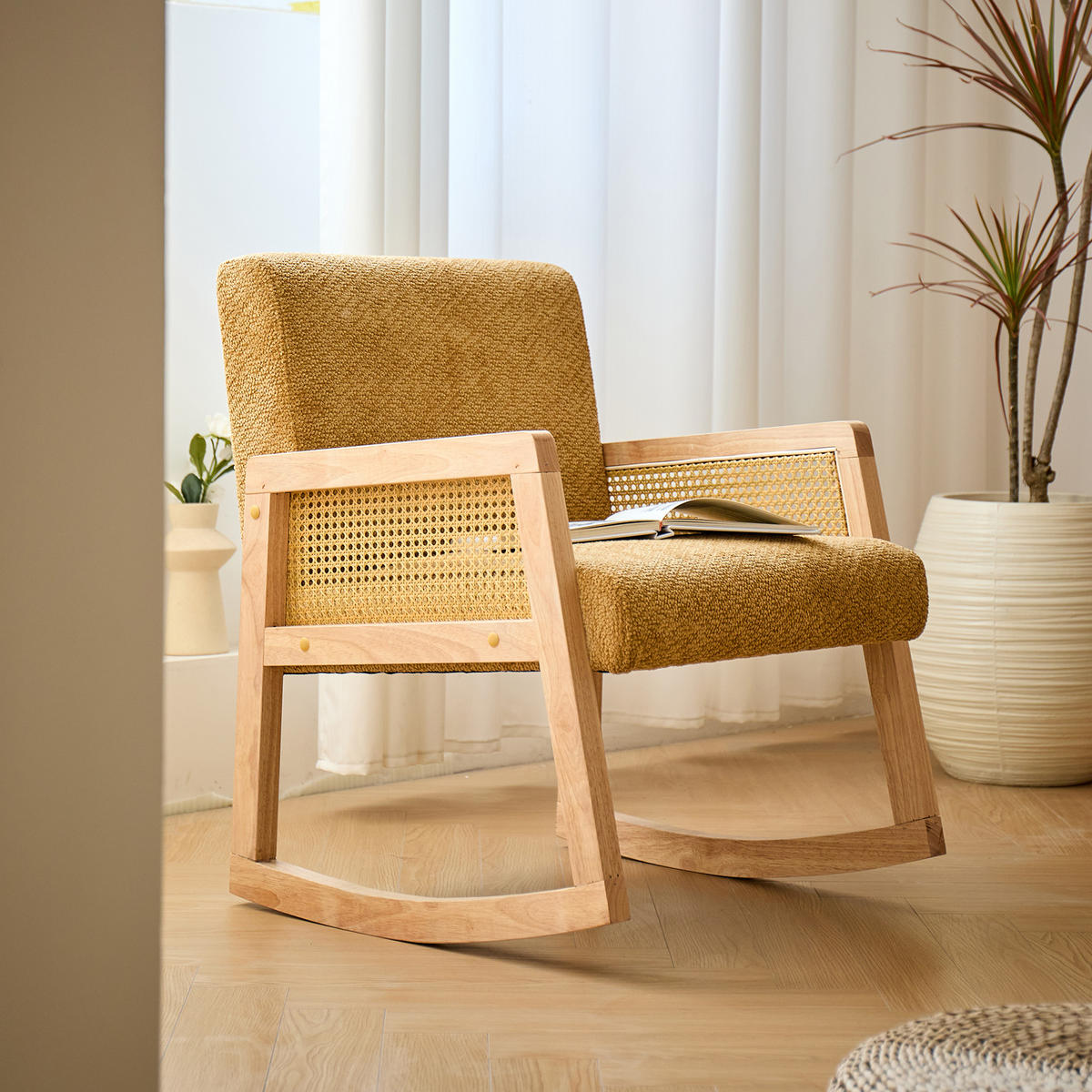 SCHAUKELSTUHL Holz Rattan Gelb - Gelb, Holz (59/76/67cm) - Nordlys