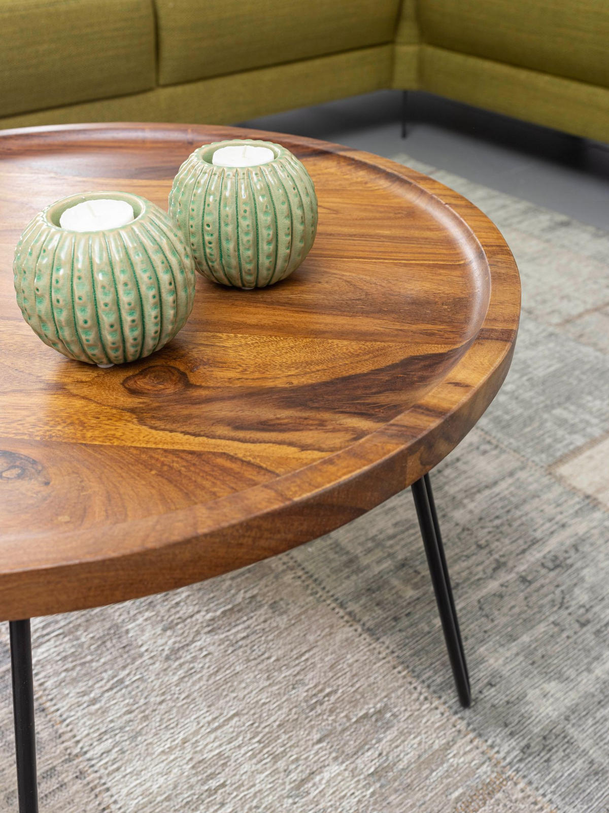 COUCHTISCH aus Sheeshamholz mit Haarnadelbeinen, modernem Design und großer Ablagefläche - Schwarz/Braun, Holz/Metall (60/60/45cm) - KADIMA DESIGN