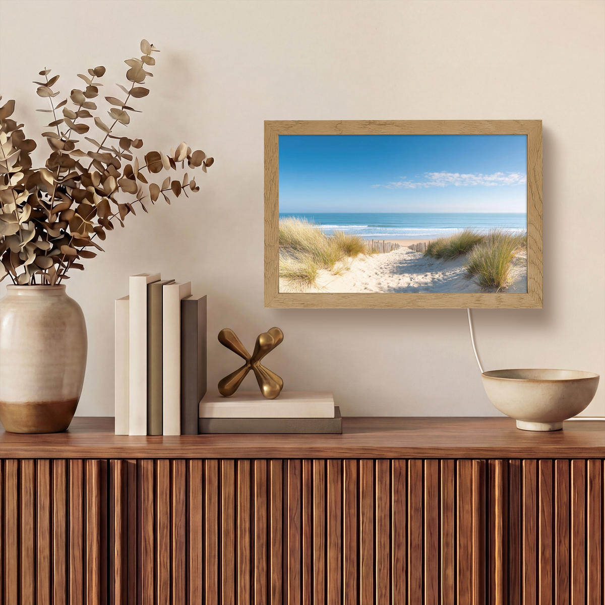 NÁSTĚNNÁ LAMPA Pláž - moře - duny - písek - léto 30x20 cm - písková barva, kompozitní dřevo (30/20/8cm) - OnlyWow