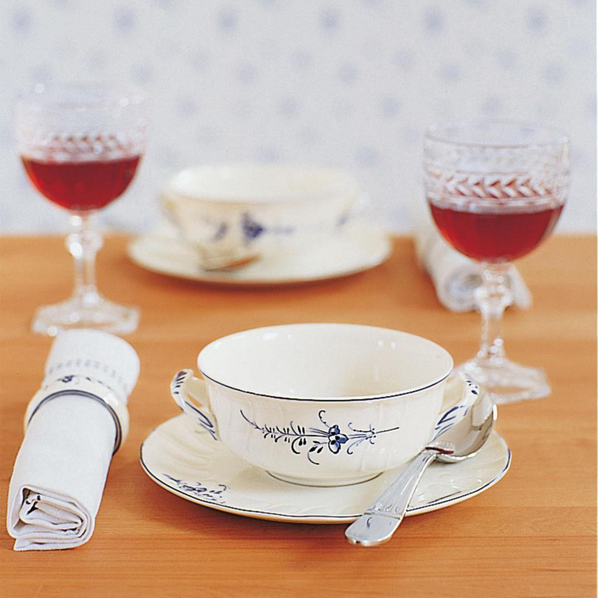 SUPPEN-UNTERTASSE Vieux Luxembourg weiß-blau ø 18,6 cm - Blau/Weiß, Keramik (18.6cm) - Villeroy & Boch