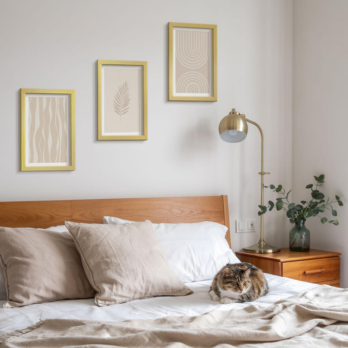 BILDER SET 3er Set - 20x30 cm Goldrahmen - Beige Pflanzenmuster - Goldfarben, Kunststoff (20/30cm) - TULUP