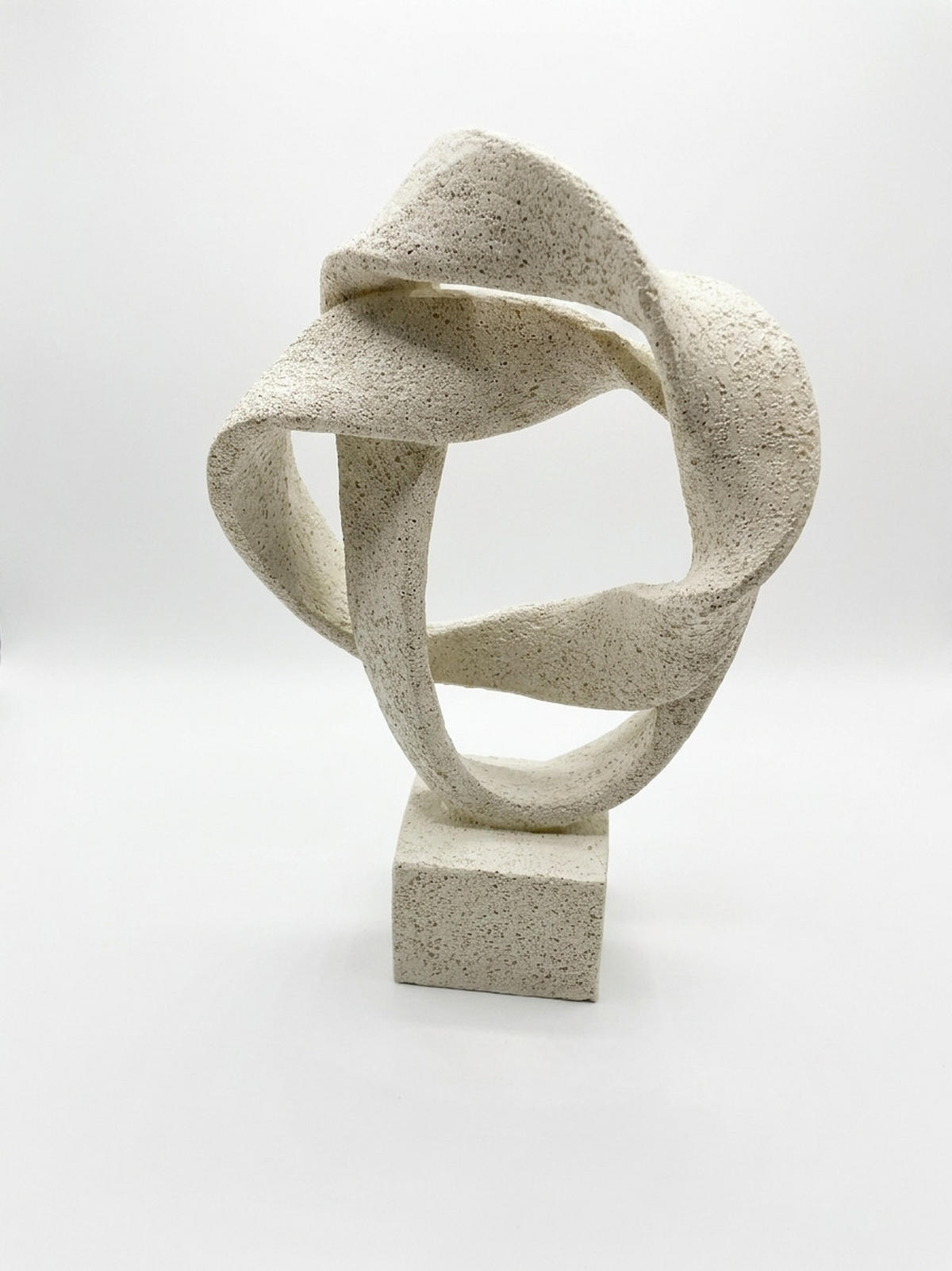 FIGURA Manon, poliresin, béžová - béžová, plast (22/31/22cm) - Mondex