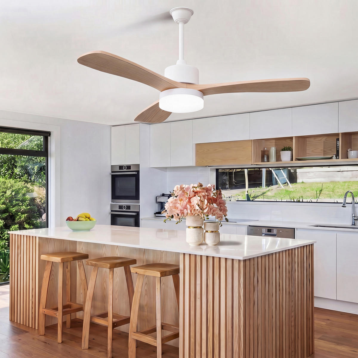 DECKENVENTILATOR mit LED-Licht, 106,6 cm, 3 Holzflügel, 6 Stufen & Timer - Naturfarben, Metall (106.6/106.6/52cm) - EuroLiving