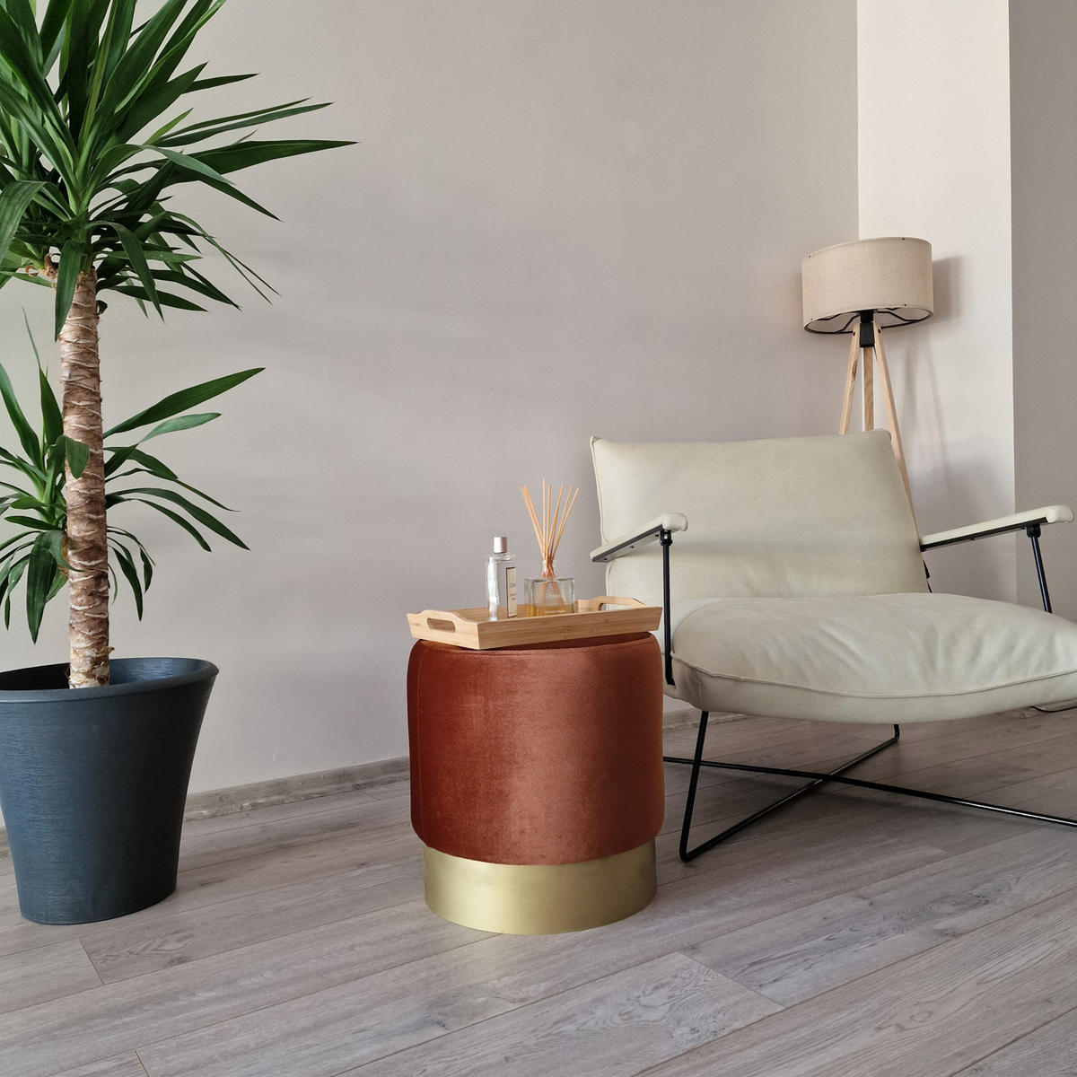 SITZHOCKER Larvik - Goldfarben/Orange, Kunststoff/Metall (40/40/40cm) - [en.casa]