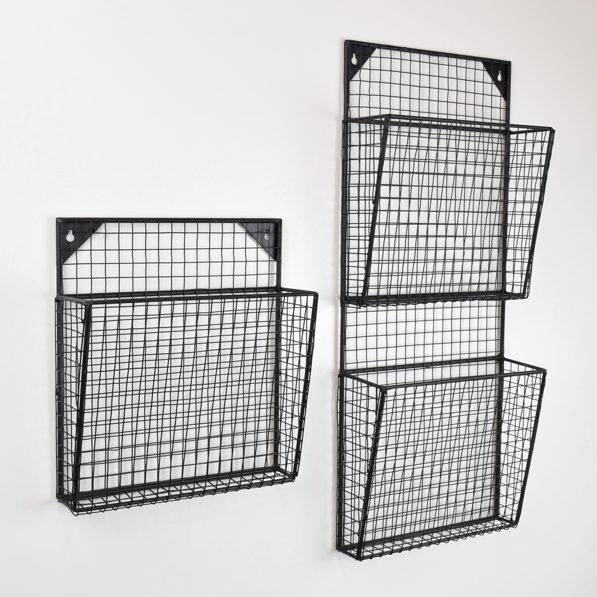 ZEITSCHRIFTENSTÄNDER Wiva Schwarz - Schwarz, Metall (30/70/10cm) - LOFT42