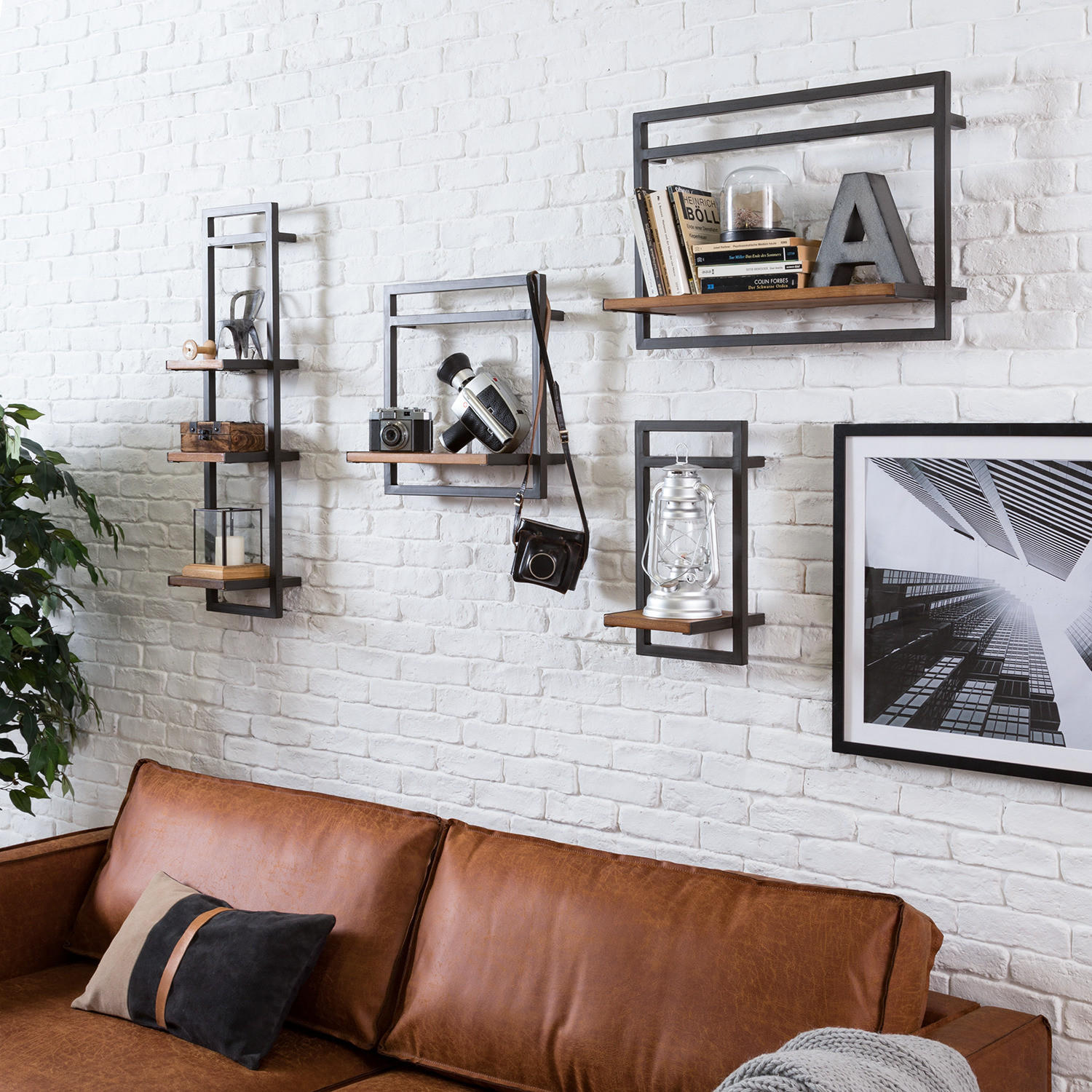 WANDREGAL - Akazie massiv / Metall - Akaziefarben, Holz (40/40/19cm) - home24