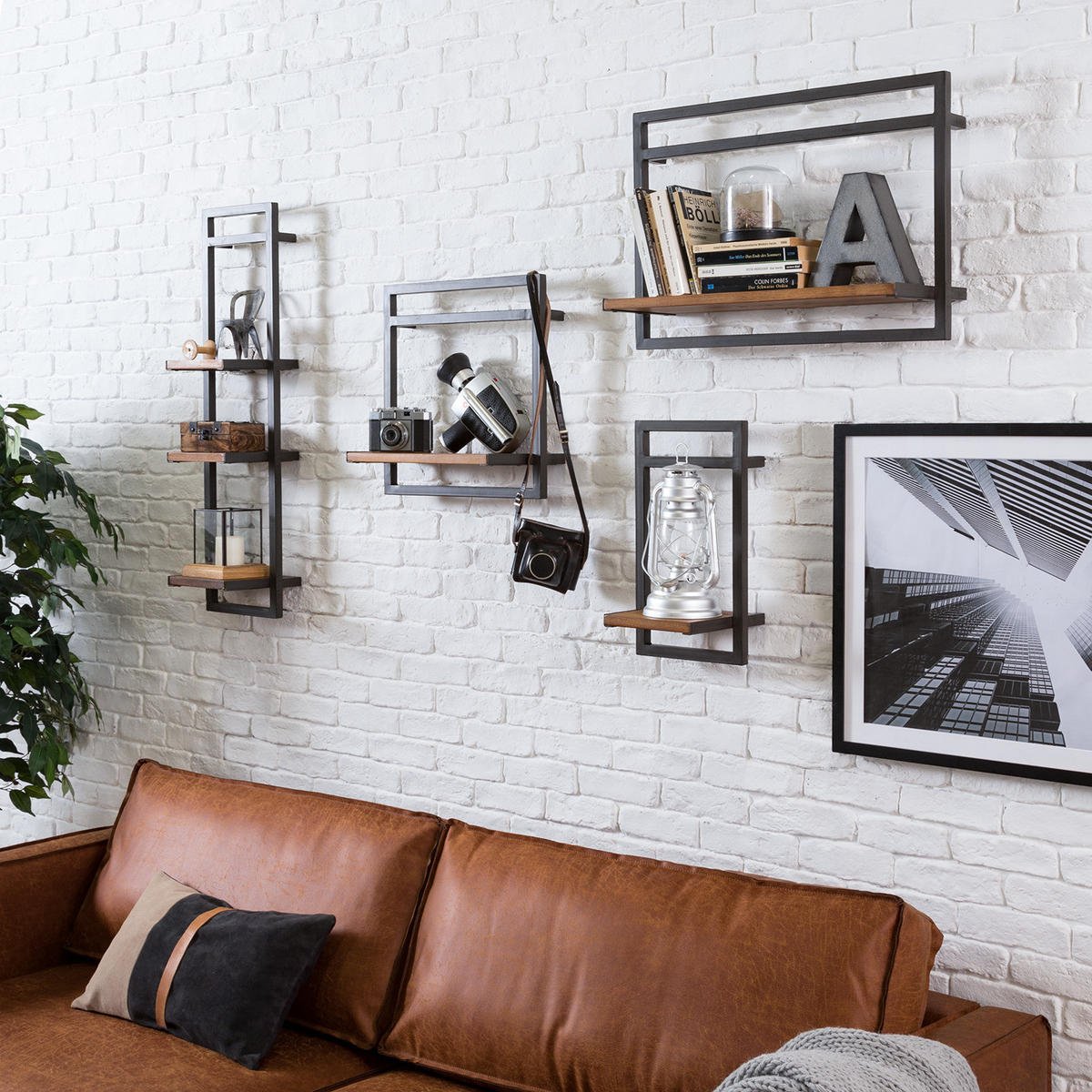 WANDREGAL - Akazie massiv / Metall - Akaziefarben, Holz (40/40/19cm) - home24