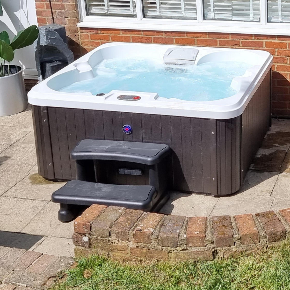 WHIRLPOOL TREPPE Premium Treppe, für runde und eckinge Whirlpools - Braun, Kunststoff (90/40/60cm) - Canadian Spa Company