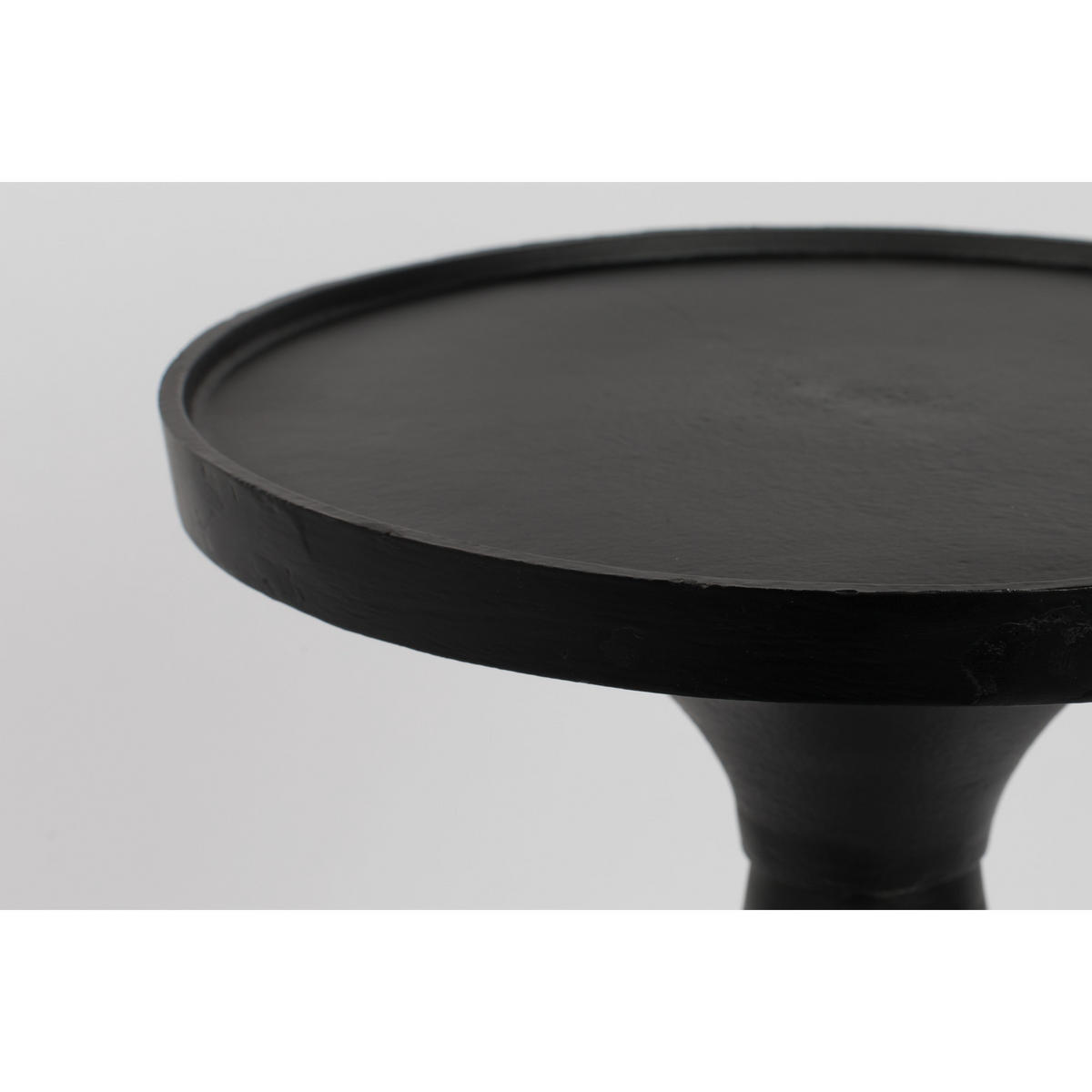 BEISTELLTISCH Flos Rund 28 cm Schwarz - Schwarz, Metall (28/28/56cm) - Zuiver