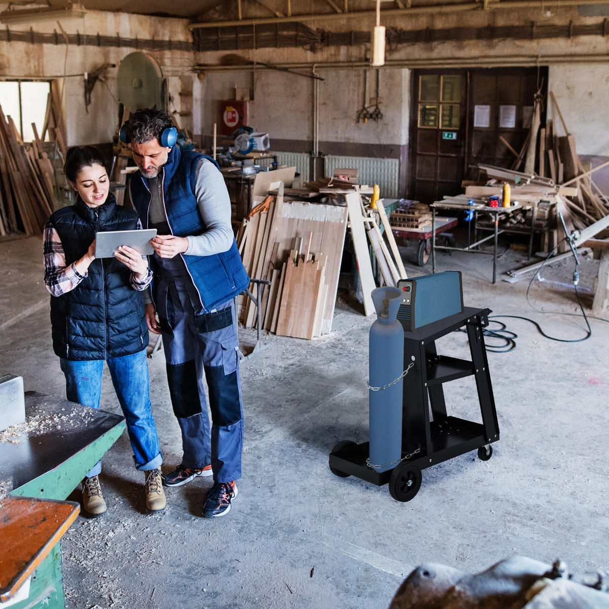 SCHWEISSWAGEN - Schwarz, Kunststoff/Metall (40/69/71cm) - Relaxdays