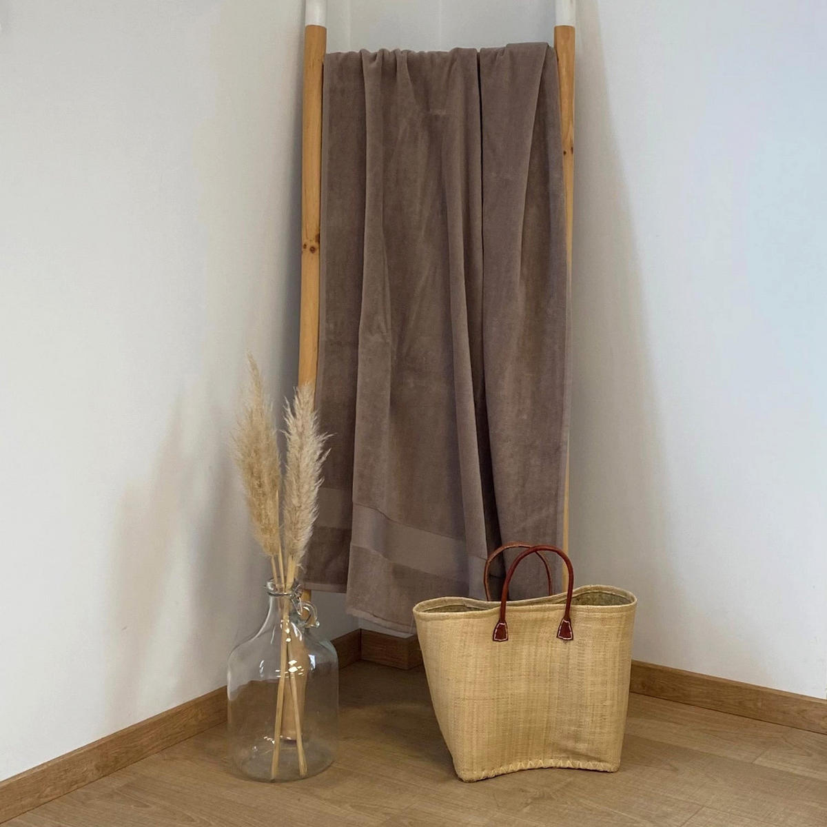 BADETUCH Velours uni Classy Taupe 90x180 500g/m² - Beige, Textil (90/180cm) - LE COMPTOIR DE LA PLAGE
