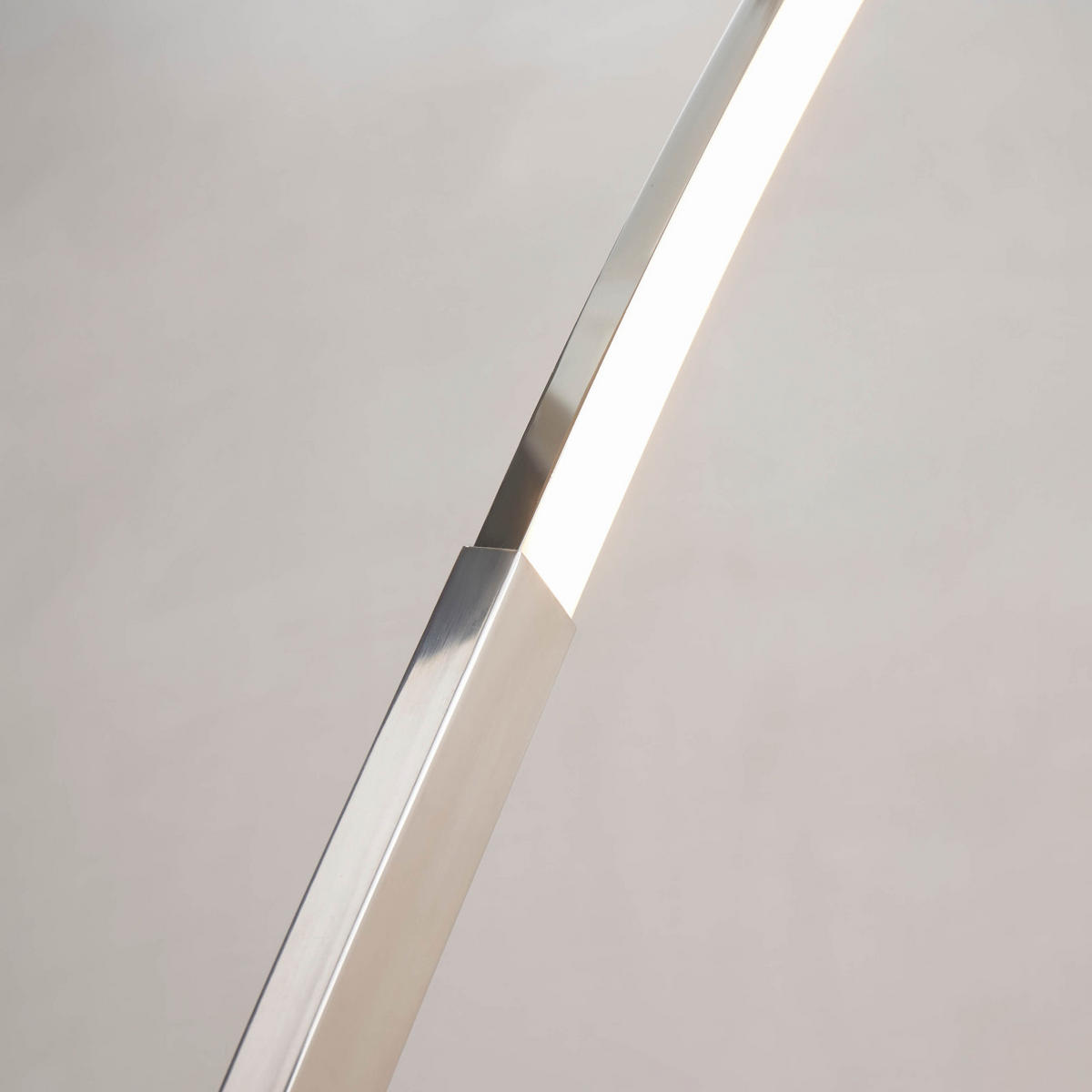 STEHLEUCHTE Thalia, Silber/Chrom, 184cm - Chromfarben, Metall (118/28/184cm) - KOSILUM