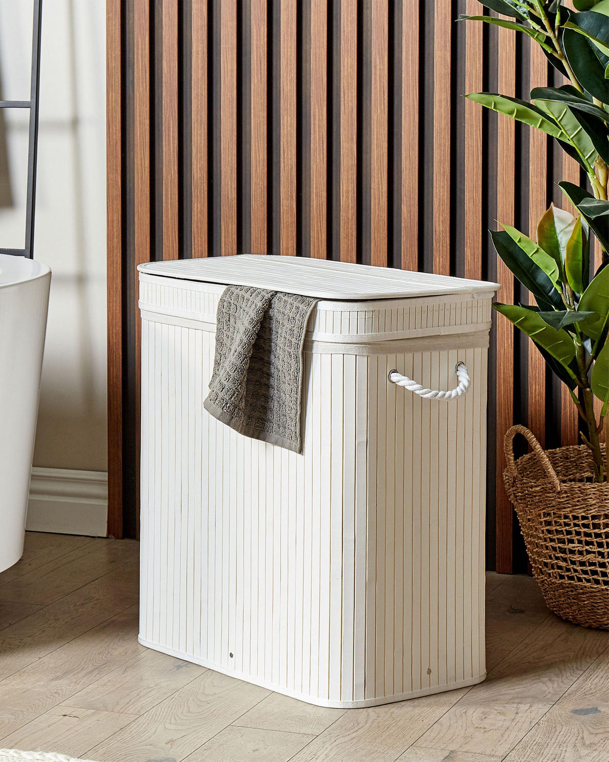 KORB Weiß Kalthota - Weiß, Holz (52/60/34cm) - Beliani