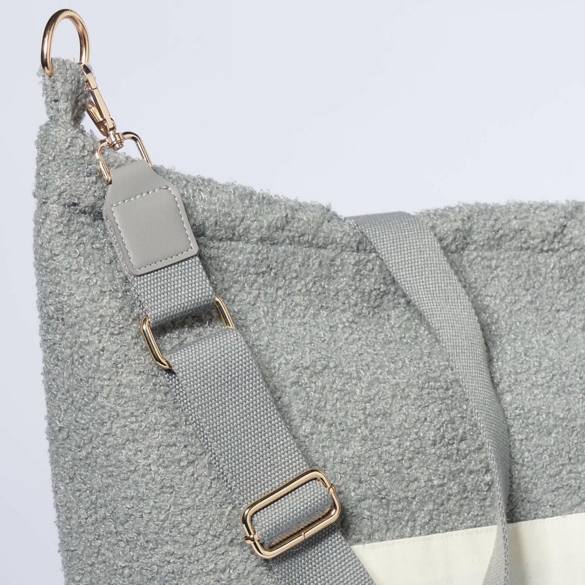 MOM Bag Teddy Bouclé Grau - Grau, Textil (60/10/45cm) - nordic coast company