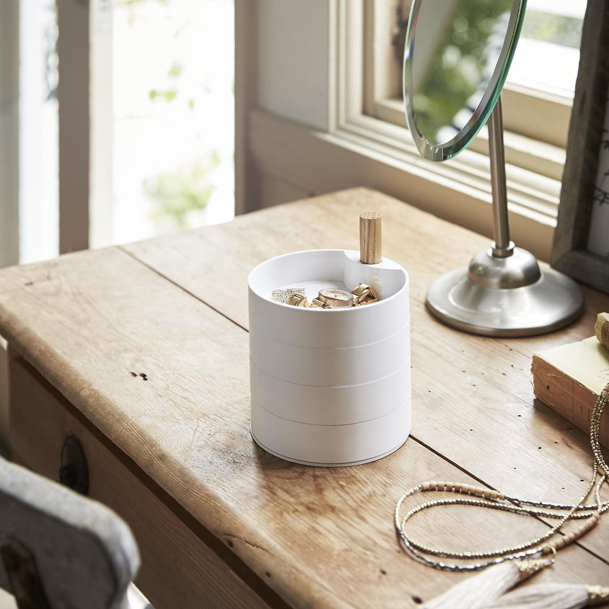 SCHMUCKSCHATULLE mit 4 drehbaren Ebenen - L10 cm - Weiß, Kunststoff (10/12.5/10cm) - Yamazaki