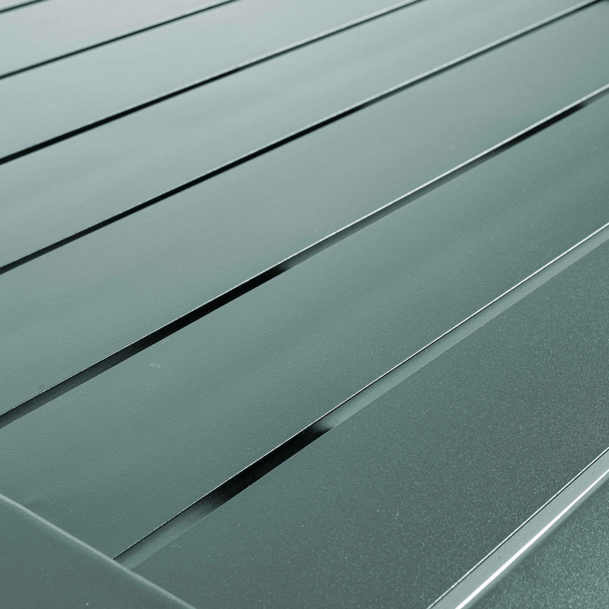 TERRASSENTISCH 70 X 70 cm, Dunkelgrünen - Grün, Metall (60/60/72cm) - Oviala