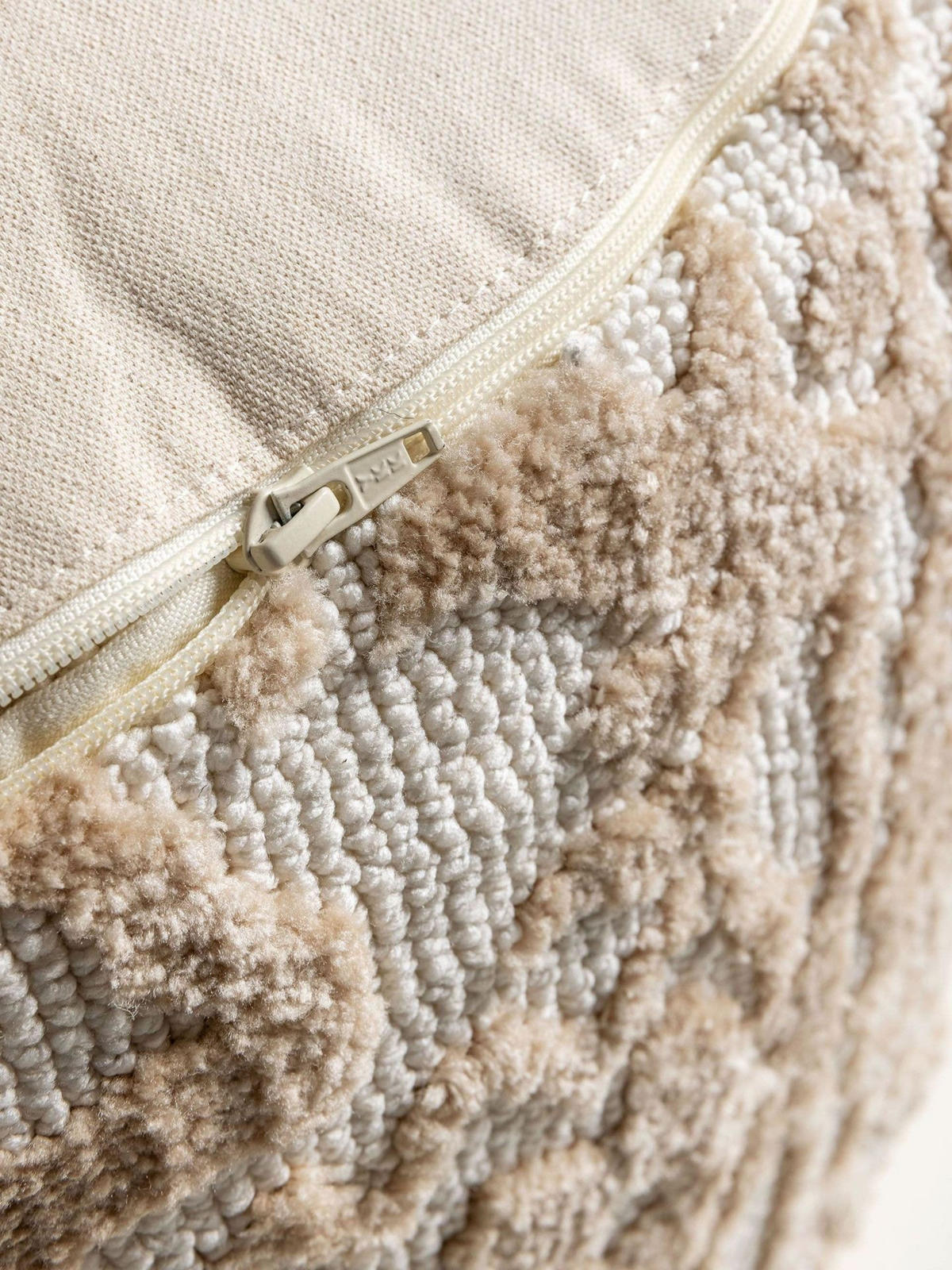 POUF Elias Beige 55x55x30 cm - Beige, Textil (55/30/55cm) - KUNSTLOFT