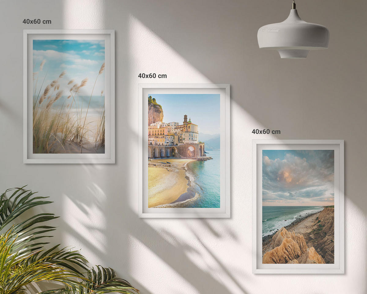 BILDER SET 3er Set - 40x60 cm Weißer Rahmen - Landschaften Strand Klippen Stadt - Weiß, Kunststoff (40/60cm) - TULUP