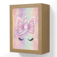 NÁSTĚNNÁ LAMPA Jednorožec - Třpytky - Duha - Pastelové barvy 15x20 cm - světle růžová, kompozitní dřevo (15/20/8cm) - OnlyWow