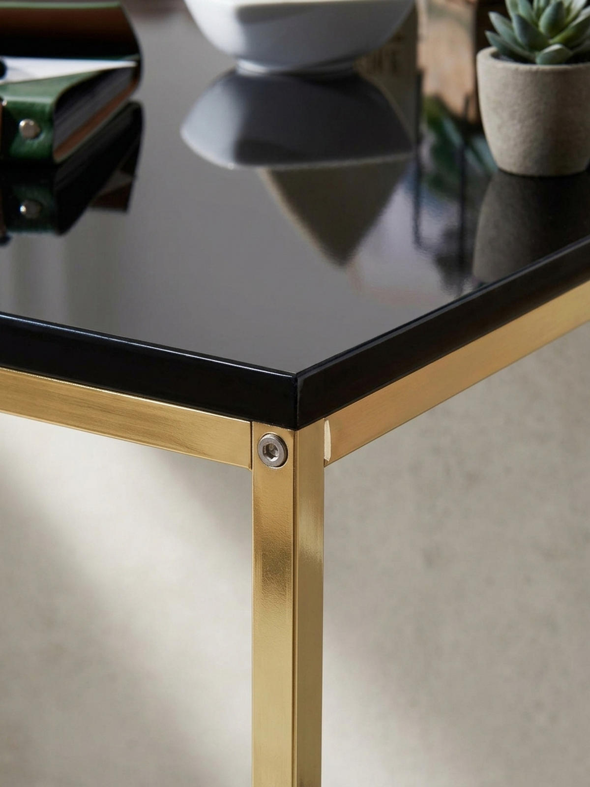COUCHTISCH RIVA, Schwarz, Metall und Holz, Filigrane Beine, Maße 120x45x60 cm - Goldfarben/Schwarz, Holz/Metall (60/120/45cm) - KADIMA DESIGN
